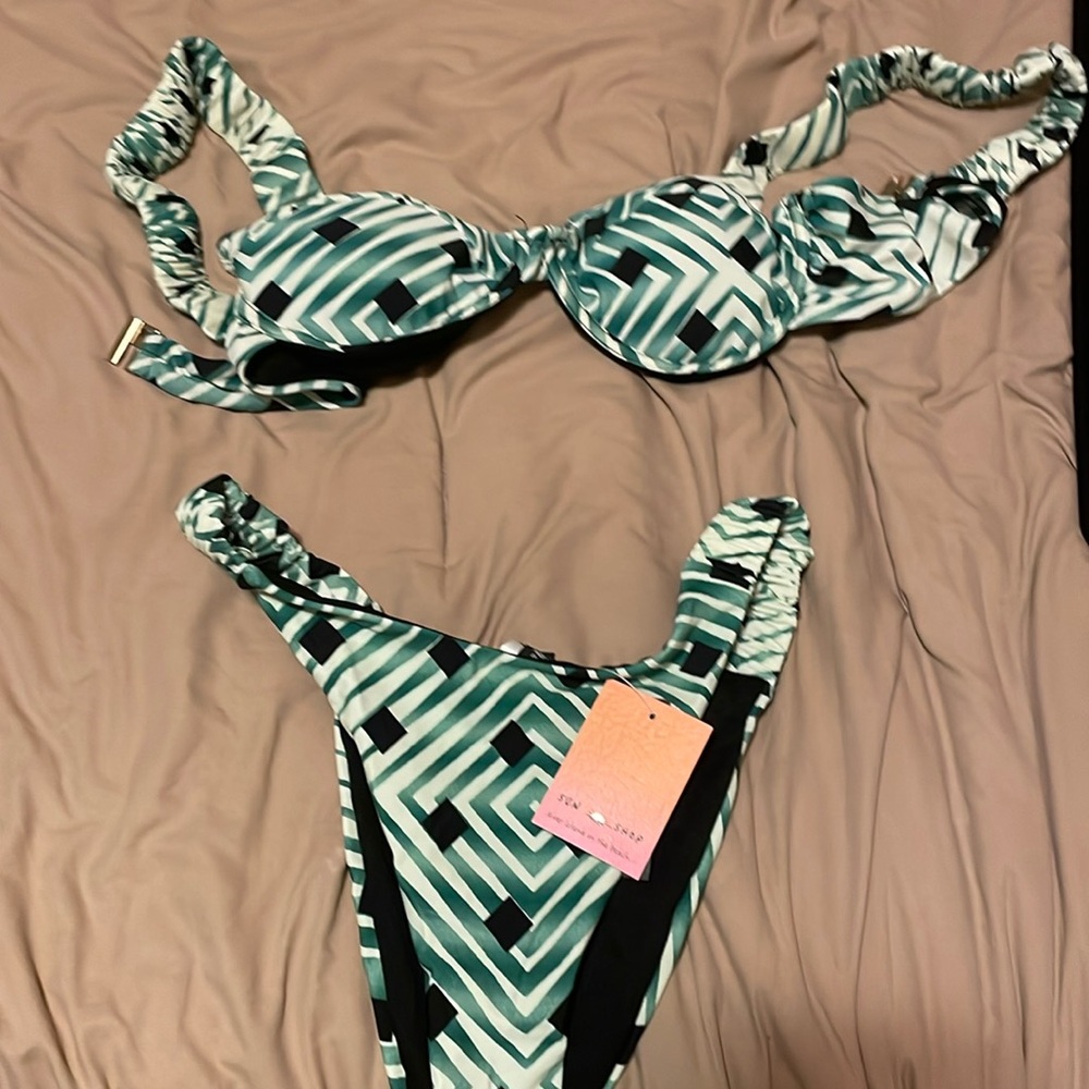 Green Patterned Bikini Set